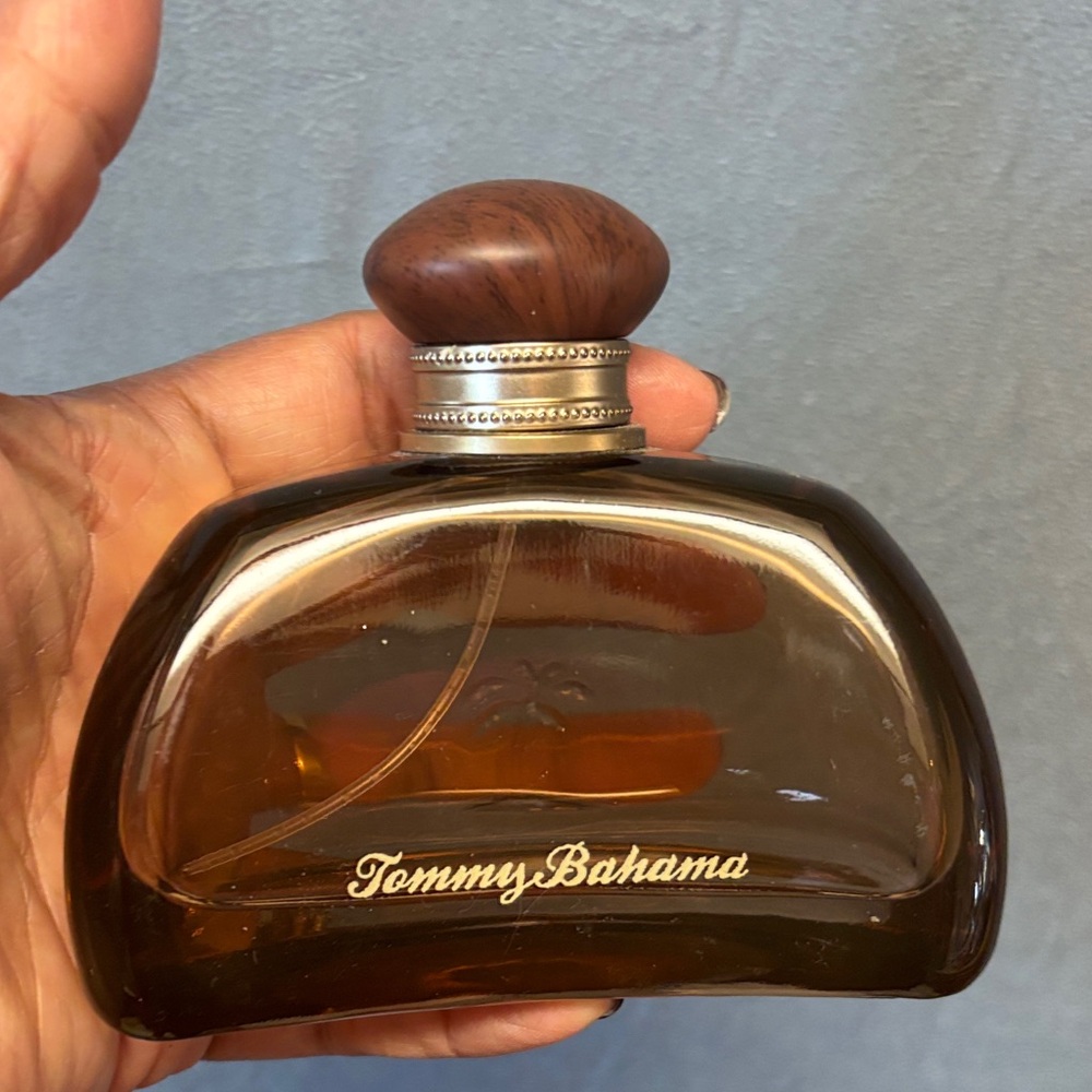 Tommy Bahama Amber Fragrance Bottle